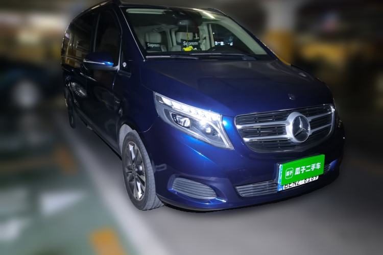 Used Mercedes-Benz V-Class 2016 V 260 Avantgarde Edition
