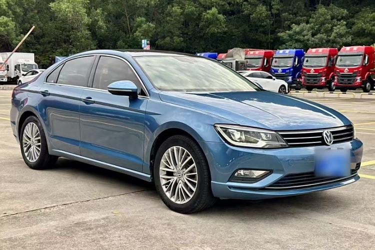 Used Volkswagen Lamando 2015 330TSI DSG Luxury Edition