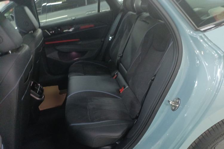 Used Volkswagen Passat 2025 Pro 380TSI Starry Dragon Luxury Edition
