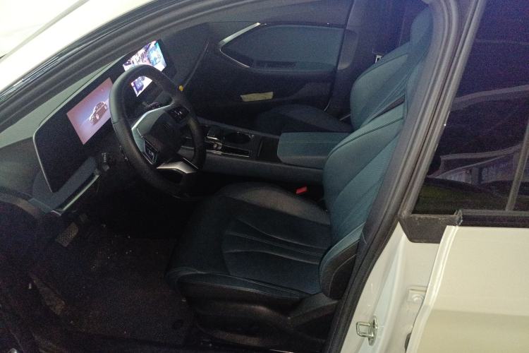 Used MG 7 2025 2.0T 405 AT Luxury Edition