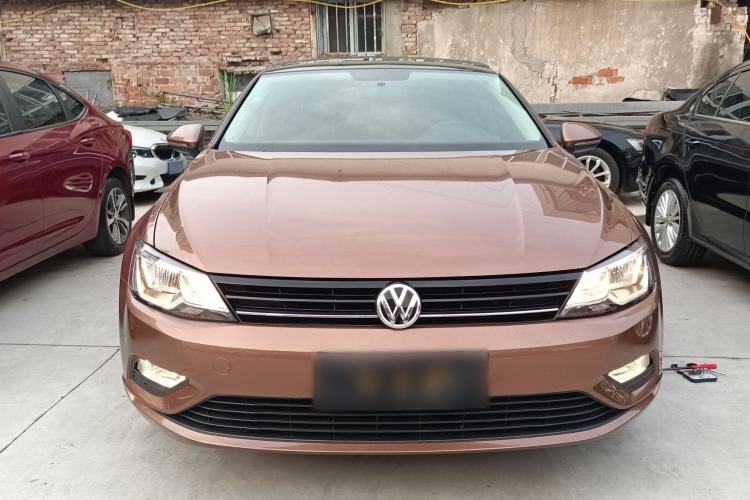 Used Volkswagen Lamando 2017 230TSI DSG Fashion Edition
