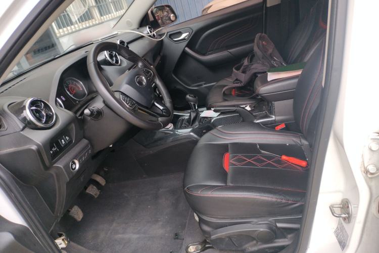 Used Soueast DX3 2018 1.5L Manual Luxury Model