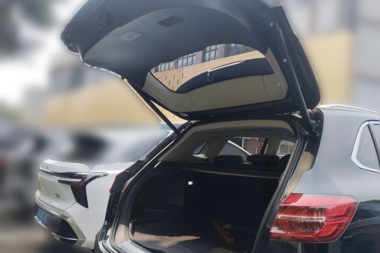 Used Hongqi HS5 2022 Revised Version 2.0T Smart Connect Flagship Edition
