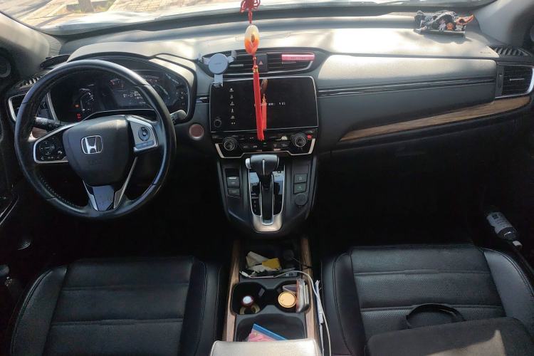 Used Honda CR-V 2017 240TURBO CVT Front-Wheel Drive Fashion Edition Center Console