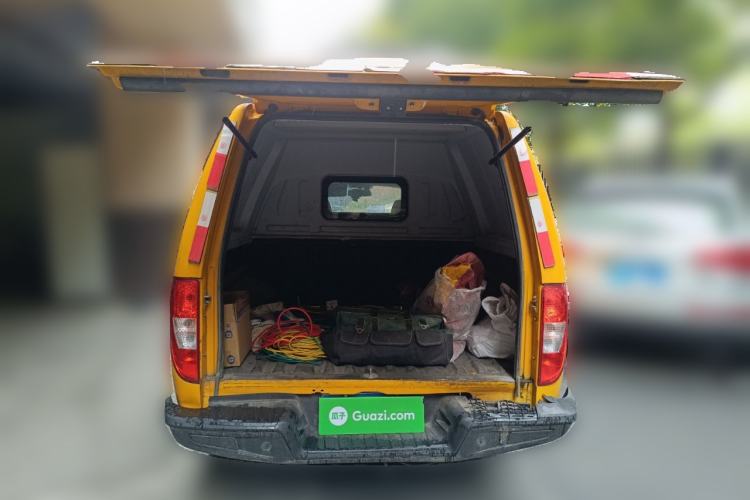 Used JMC Baodian 2020 2.5T Diesel Two-Wheel Drive Comfort Edition Standard Wheelbase JX4D25A6L Trunk