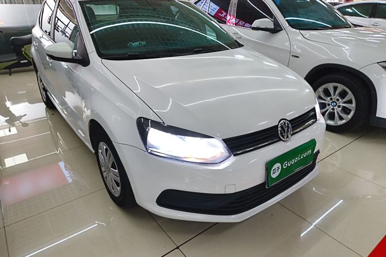 Used Volkswagen Polo 2018 1.5L Automatic Advanced Driving Model Front Right 45 Deg