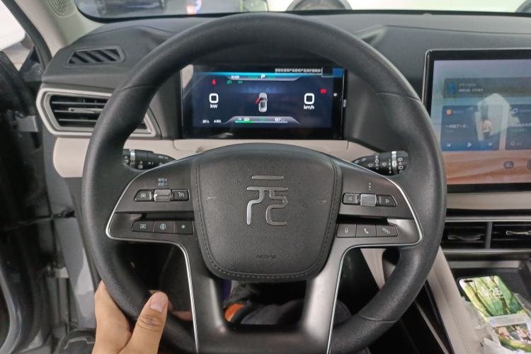 Used BYD Yuan UP 2024 401KM Leading Edition
