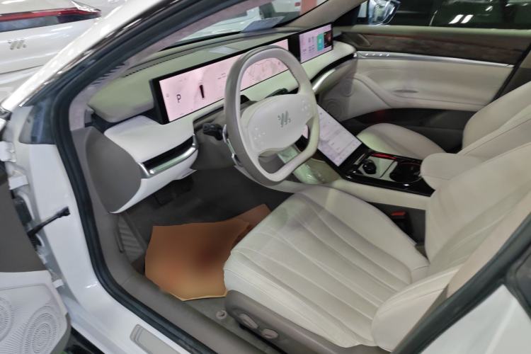 Used IM L7 2022 Dynamic Model Driver Seat