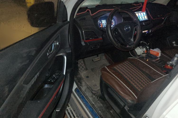 Used CHANGAN CS55 2018 1.5T Automatic Colorful Edition China V Standard
