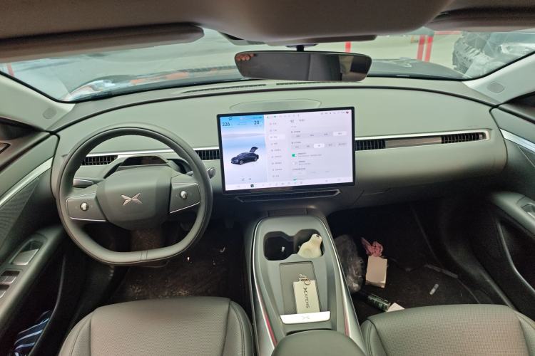 Used XPeng MONA M03 2024 620 with Ultra-Long Range Center Console