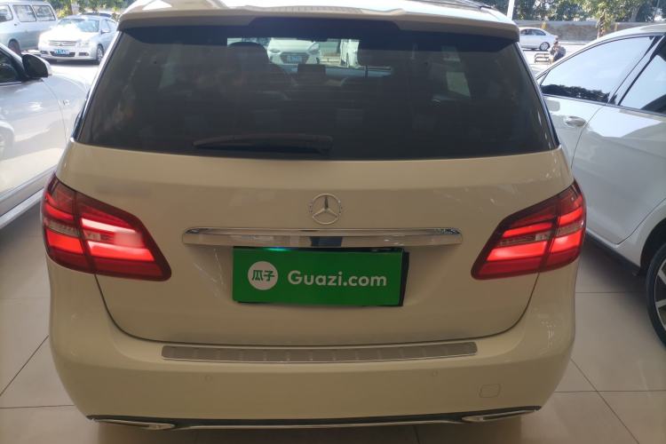 Used Mercedes-Benz B-Class 2015 B 200 Fashion Model
