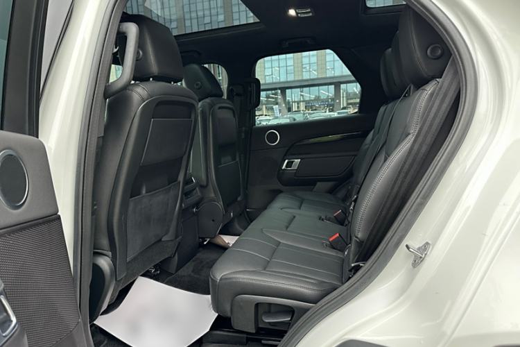 Used Land Rover Discovery 2019 3.0 SC V6 SE
