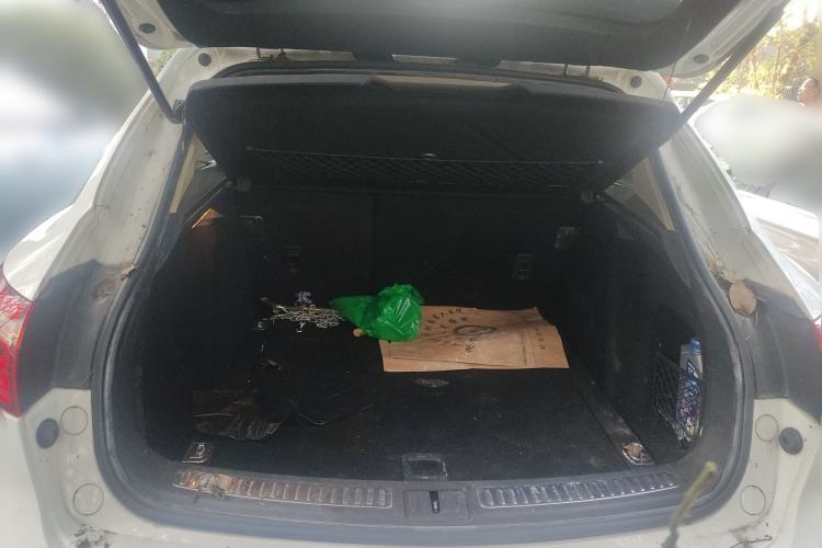 Used Zotye SR9 2017 2.0T Manual "Ultimate Light" Edition
