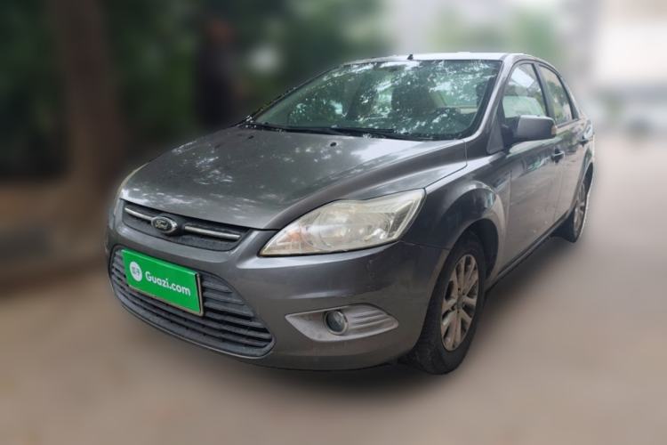 Used Ford Focus 2013 Sedan Classic 1.8L Manual Base Model