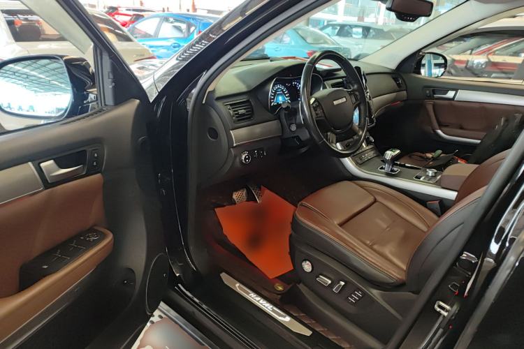 Used Haval H8 2017 2.0T Gasoline Four-Wheel Drive Luxury Model