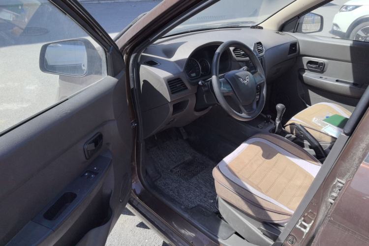 Used Wuling Hongguang 2018 1.5L Classic S Base Model
