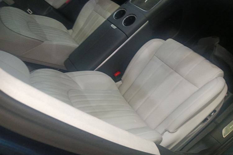 Used VOYAH Dream 2025 PHEV Four-Wheel-Drive Flagship Kunpeng Edition