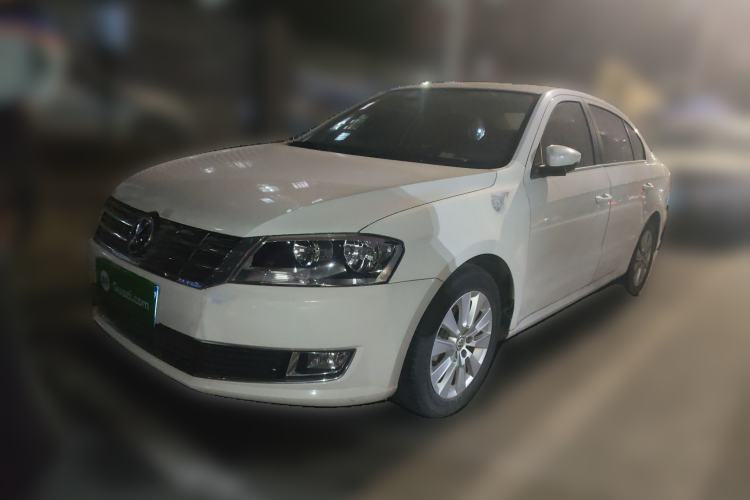 Used Volkswagen Lavida 2013 Restyled Classic 1.6L Manual Comfort Edition