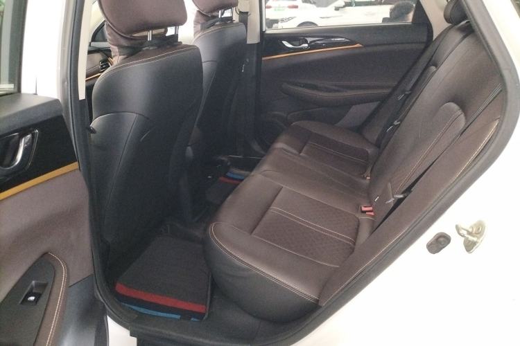 Used CHANGAN Eado DT 2019 1.6L Manual Enjoyment Model China VI Standard Left Rear Seat