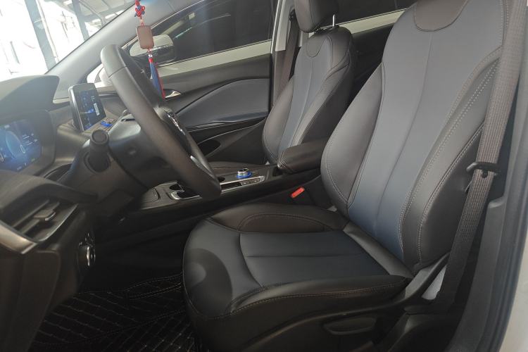 Used Buick Velite 6 2023 430km Range Commuter Version
