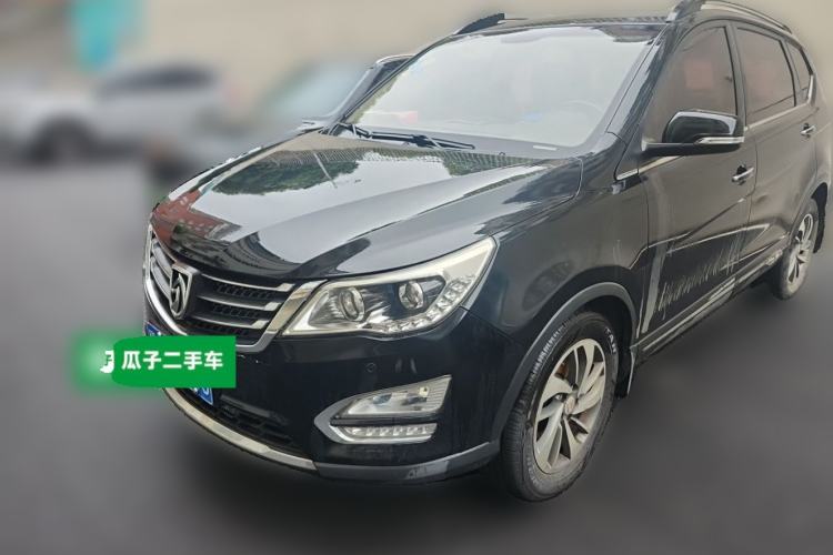 Used Baojun 560 2015 1.8L manual luxury version