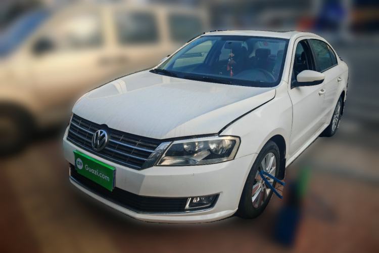 Used Volkswagen Lavida 2013 1.6L Automatic Fashion Edition