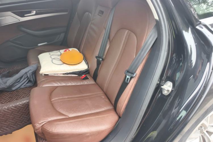 Used Audi A8 2013 A8L 45 TFSI quattro Comfort model
