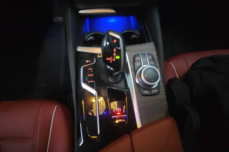 Used BMW 5 Series 2022 Updated 530Li Leading Edition Luxury Package
