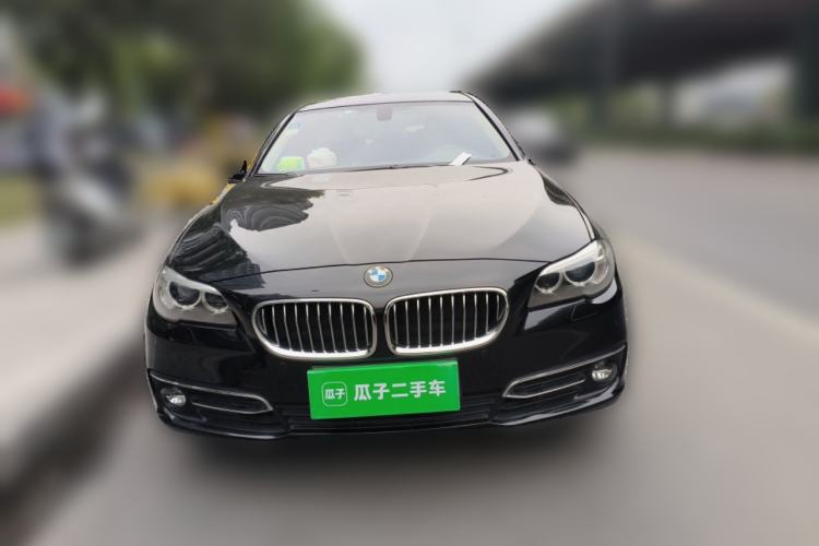 Used BMW 5 Series 2014 525Li Luxury Design Package
