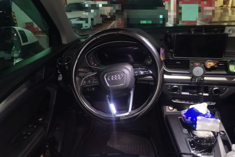 Used Audi Q5L 2020 45 TFSI Prestige Fashion Model
