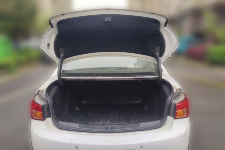 Used Buick Verano 2017 Sedan 15S Automatic Entry Model Trunk