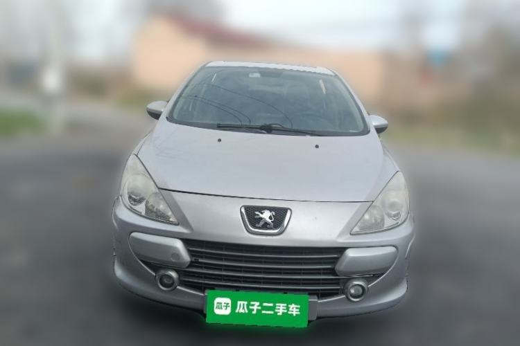 Used Peugeot 307 2013 Hatchback 1.6L Manual Comfort Edition Front