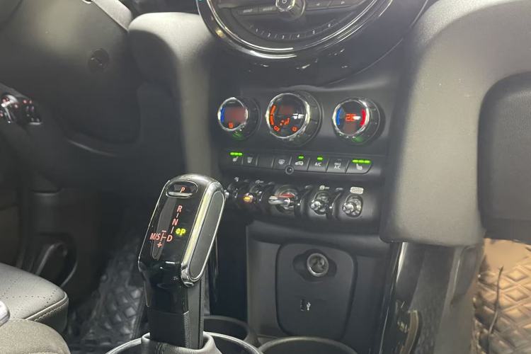 Used MINI MINI 2021 1.5T COOPER CABRIO Artist