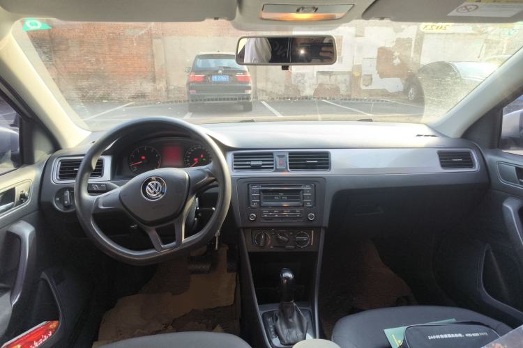 Used Volkswagen Santana 2015 Haval H6 1.6L Automatic Luxury Model
