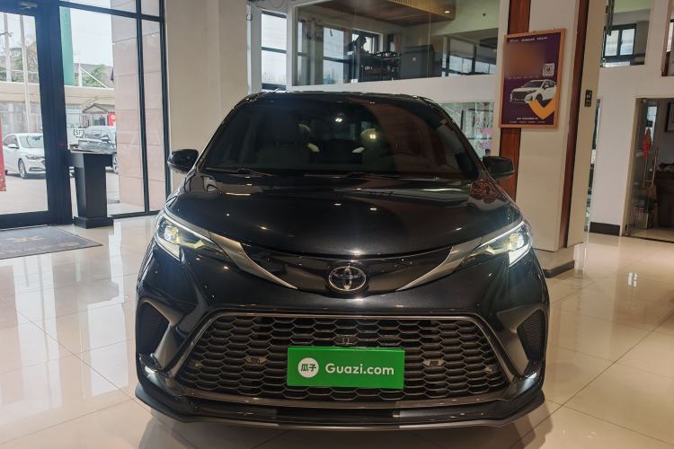 Used Toyota Granvia 2024 2.5L Hybrid Prestige ULTRA Edition