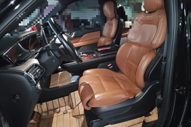 Used Lincoln Navigator 