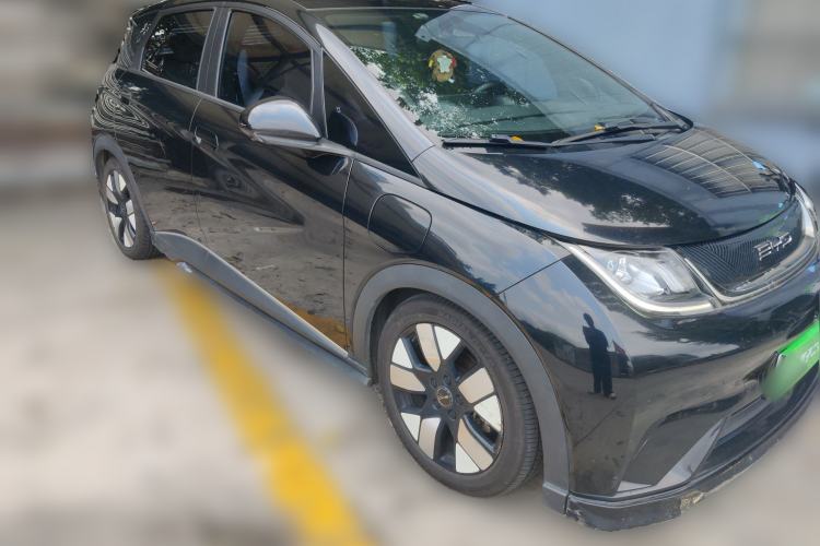 Used BYD Dolphin 2021 401km Knight Edition Front Right 45 Deg