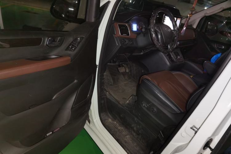 Used SAIC MAXUS G10 2018 PLUS 2.0T Automatic Luxury Executive Edition