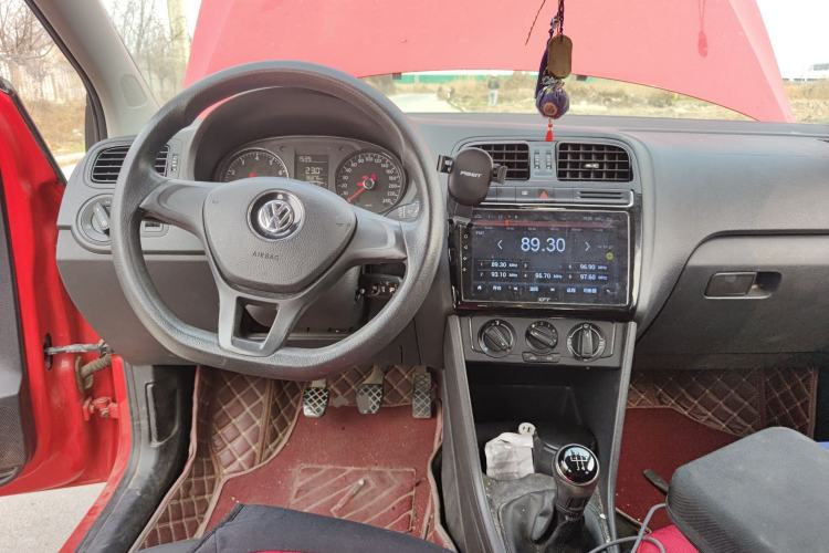 Used Volkswagen Polo 2014 1.4L Manual Fashion Edition
