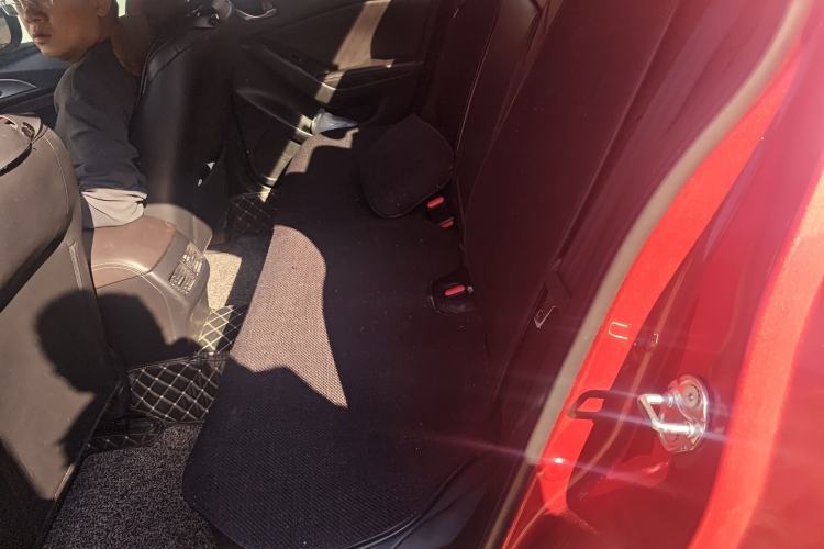 Used Mazda Mazda 3 Axela 2017 Sedan 2.0L Automatic Prestige Model China V Standard
