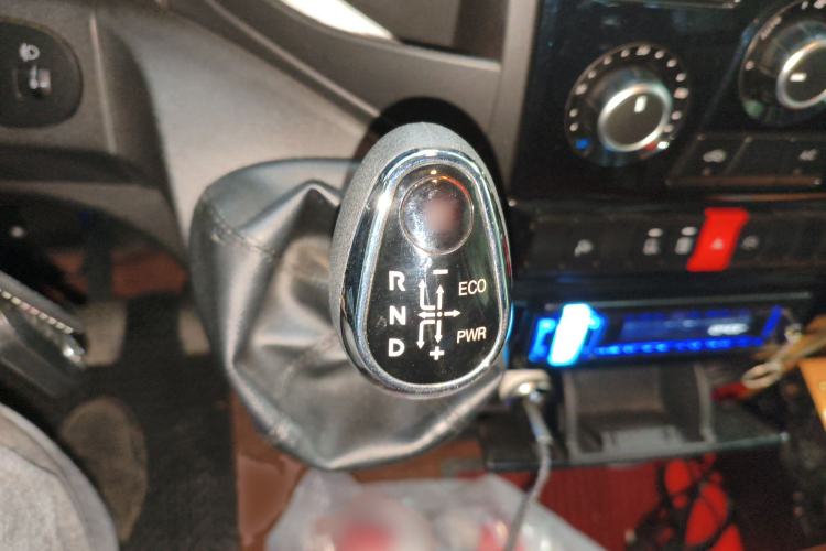 Used Iveco Eurocargo 2020 3.0T Automatic Chao Rui Long Wheelbase Short Overhang High Roof F1C
