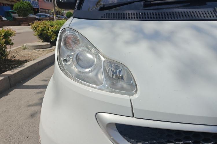 Used smart fortwo 2012 1.0 MHD Hardtop Comfort Edition Right Front Headlight