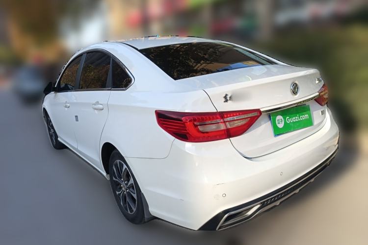 Used FORTHING Joyear S50 2017 1.5L Manual Luxury Model
