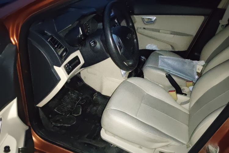 Used Chery Fengyun 2 2013 Hatchback 1.5L Manual Ruiyi Edition