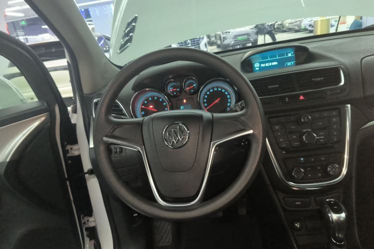 Used Buick Encore 2015 1.4T Automatic Two-Wheel Drive Urban Elite Version
