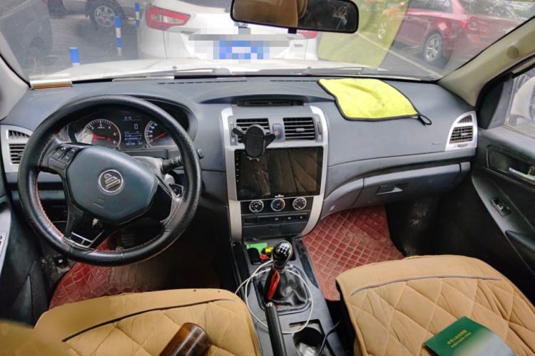 Used Foton Tunland 2015 2.8T E5 Diesel 4x4 Elite Edition 4J28TC2