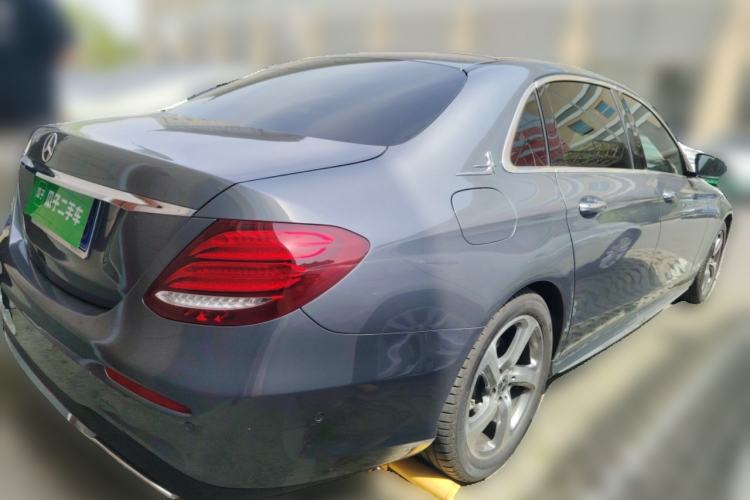 Used Mercedes-Benz E-Class 2018 E 300 L Sporty and Stylish Model Rear Right 45 Deg