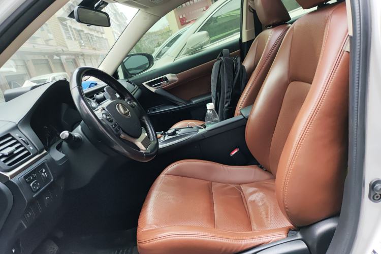 Used Lexus CT 2014 CT200h Comfort Edition Monochrome
