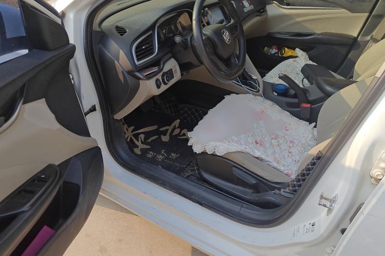 Used Buick GT 2015 15N Automatic Elite Version
