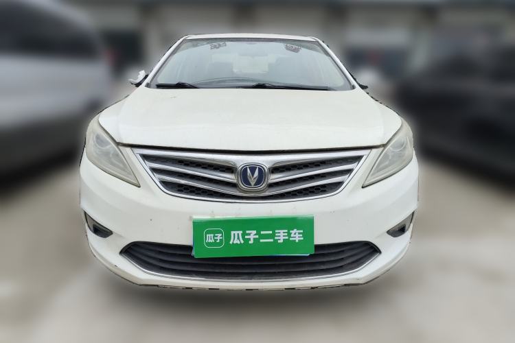 Used CHANGAN Eado 2015 1.6L Manual Luxury Model China IV Standard Front